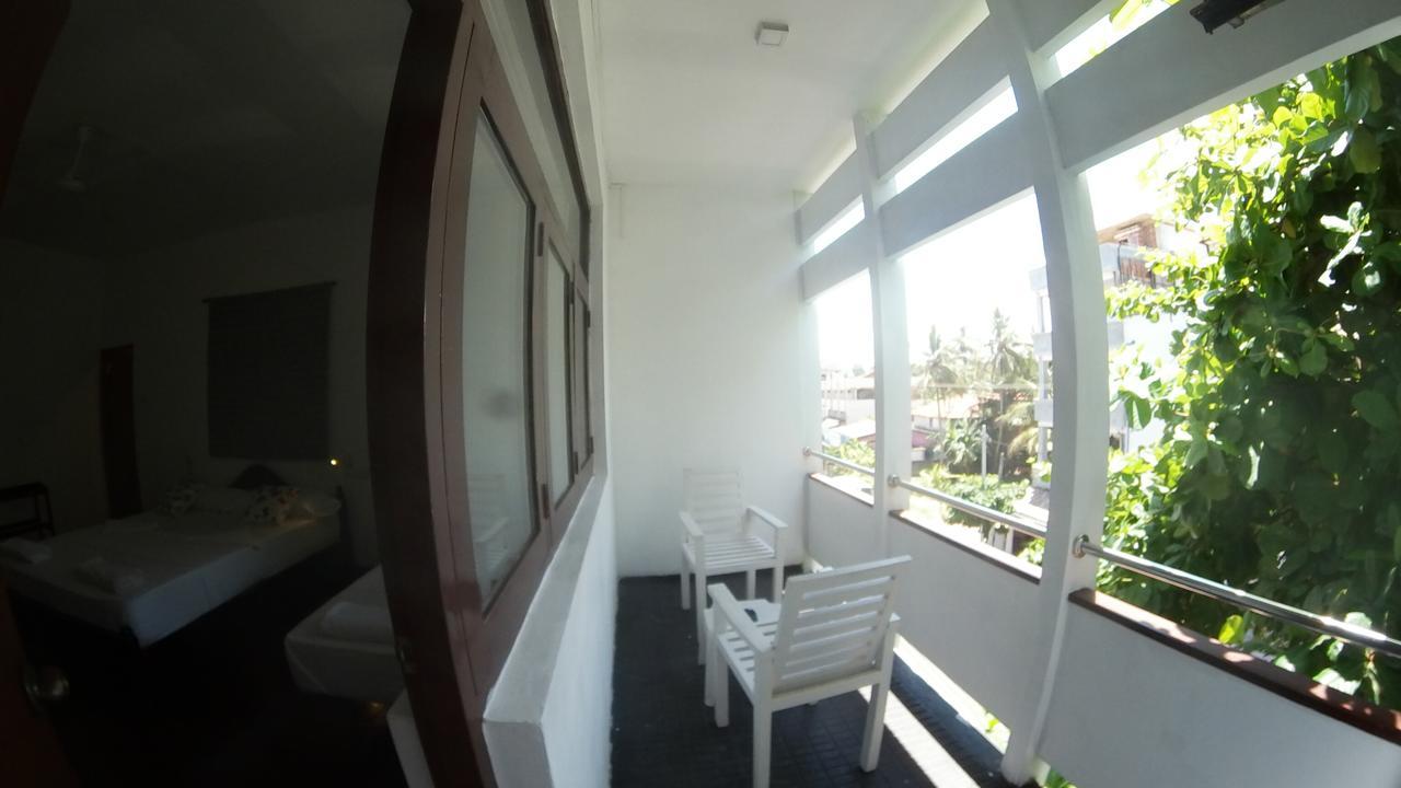 Coral Seas Beach Hikkaduwa Exteriér fotografie